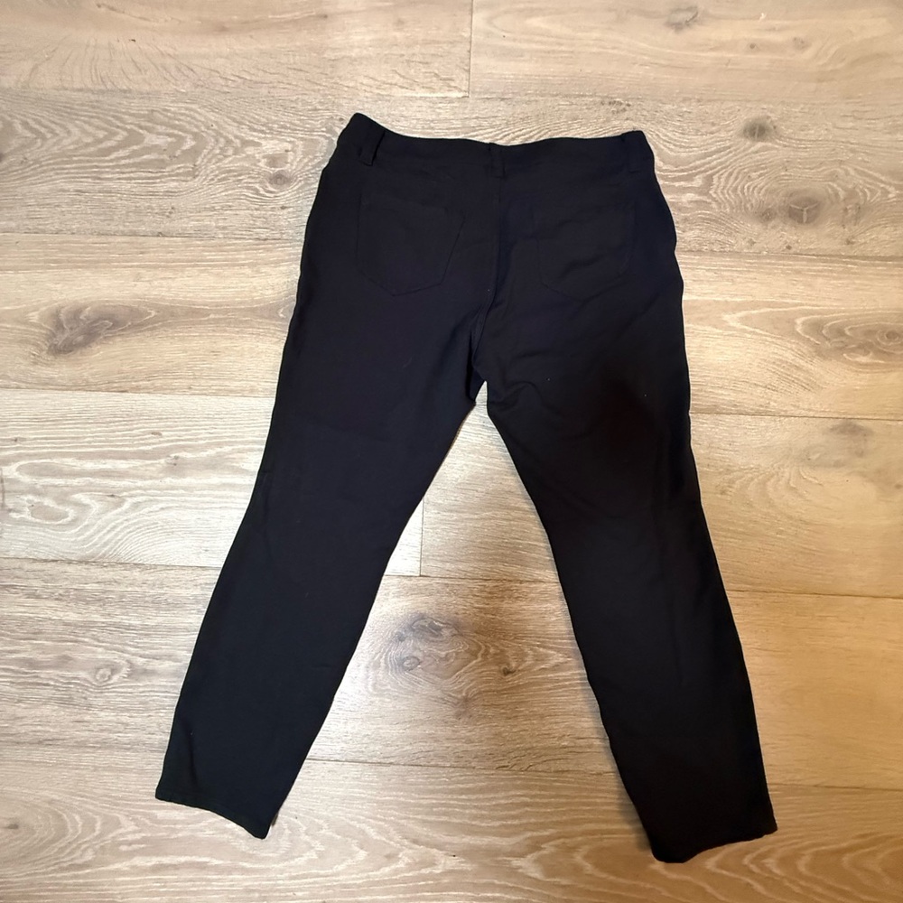 Jones New York Black Jeggings